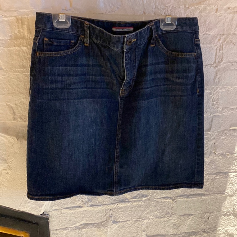 Tommy Hilfiger jean skirt size 12